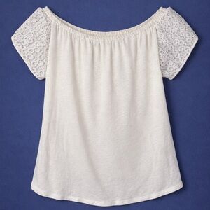 Merona Off-Shoulder Linen Blend Top w/ Crochet Lace Sleeves | Size Medium